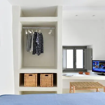 Hotel Rina Lefkes (Paros)